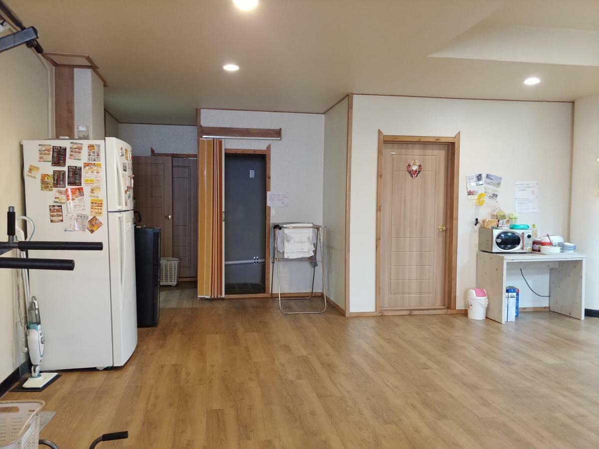Baozen Guesthouse Jeju Dış mekan fotoğraf